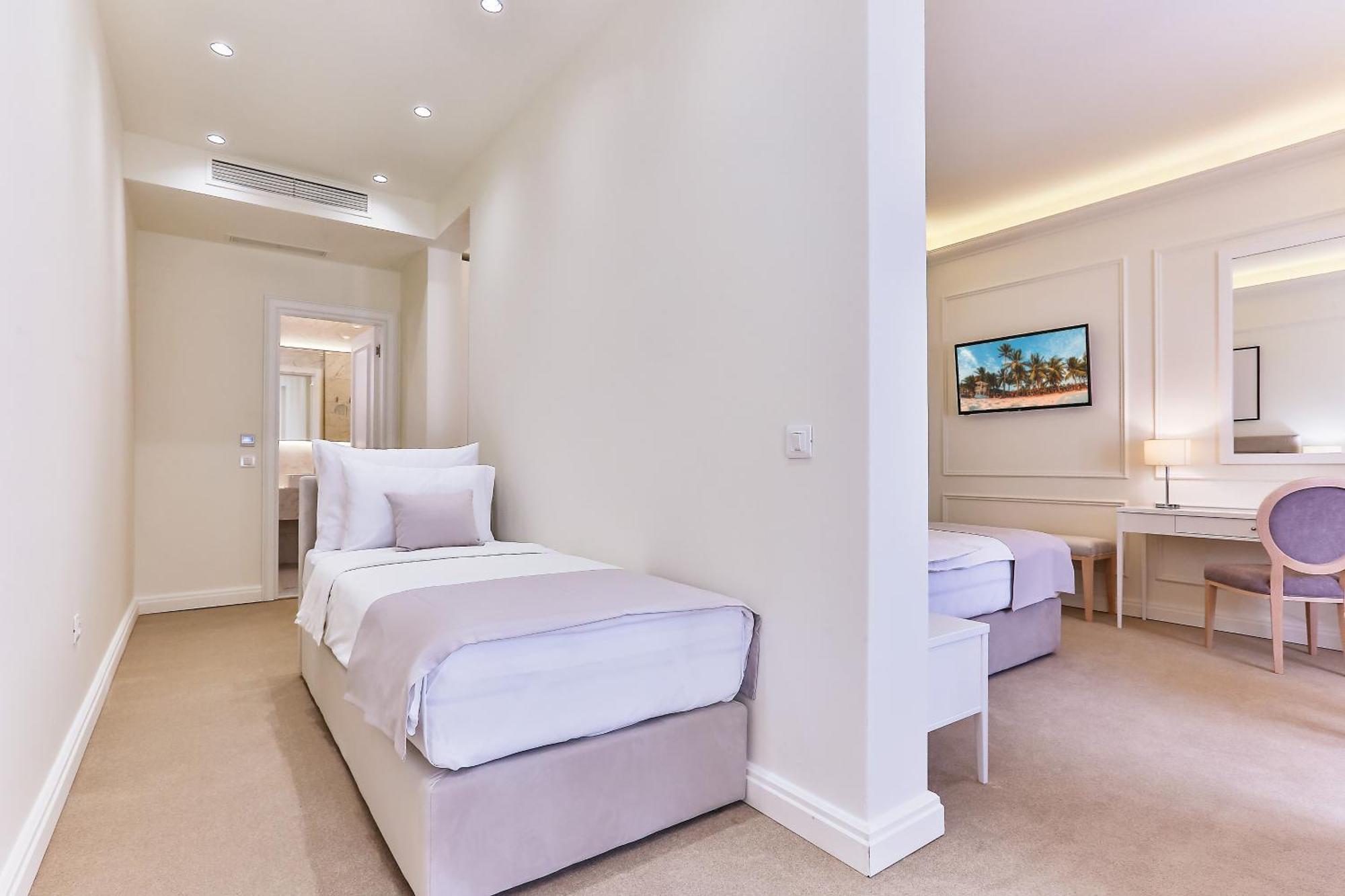 בודווה Hotel Eden מראה חיצוני תמונה
