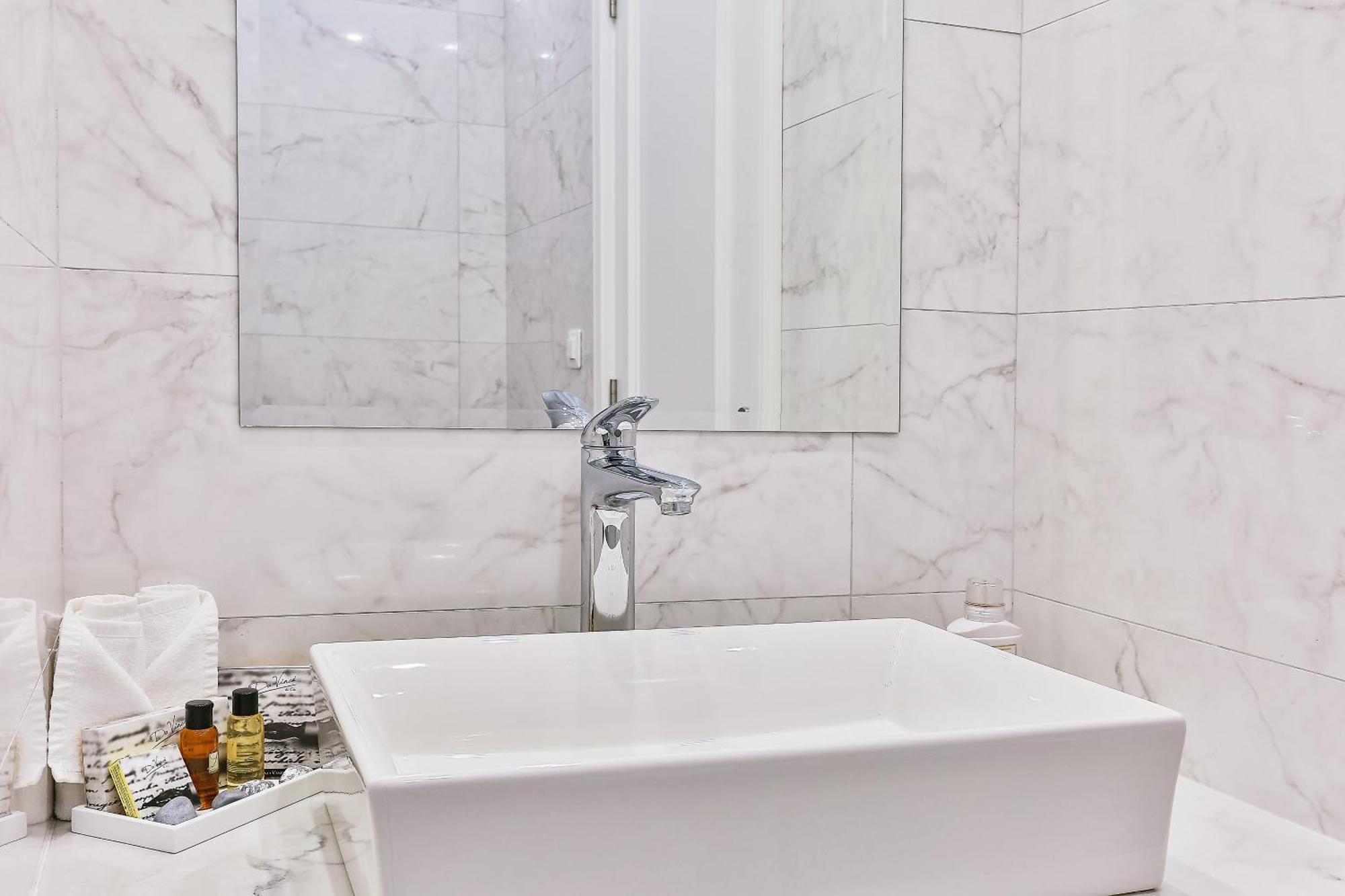 בודווה Hotel Eden מראה חיצוני תמונה