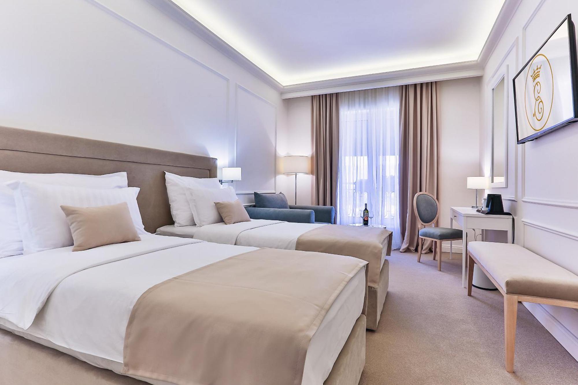 בודווה Hotel Eden מראה חיצוני תמונה